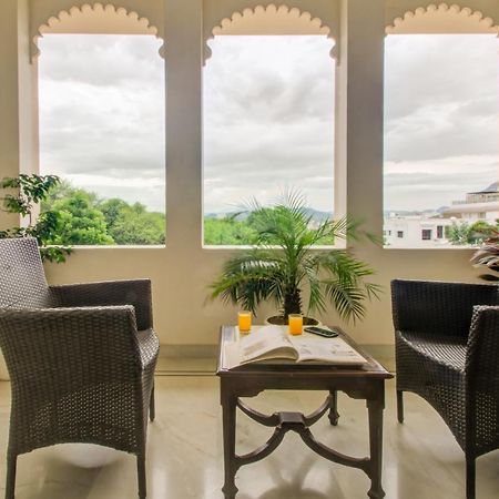 Akshay Niwas Boutique Luxury Hotel Udaipur Bagian luar foto