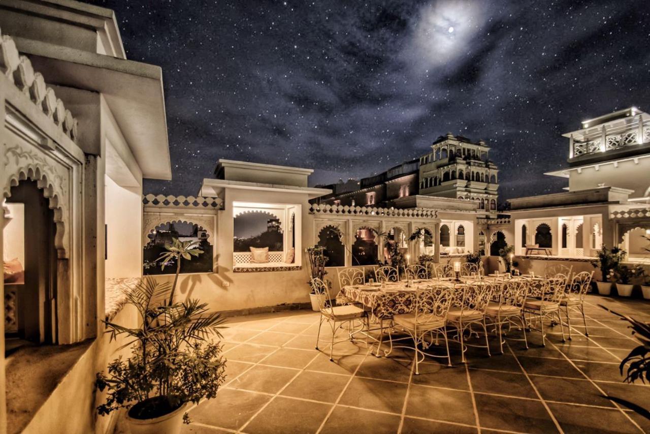 Akshay Niwas Boutique Luxury Hotel Udaipur Bagian luar foto