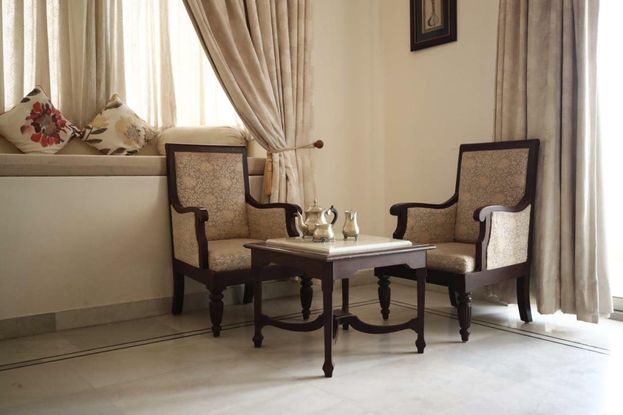 Akshay Niwas Boutique Luxury Hotel Udaipur Bagian luar foto